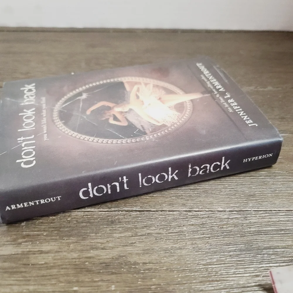 Don't Look Back by Jennifer L. Armentrout Hardcover Book